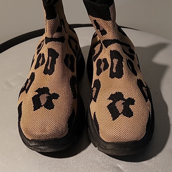 Booties - Picture 2 of 4